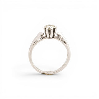 Solitärring aus 585 Weißgold mit Brillant, nachhaltiger second hand Schmuck perfekt aufgearbeitet