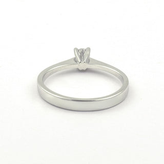 Solitärring aus 585 Weißgold mit Brillant, nachhaltiger second hand Schmuck perfekt aufgearbeitet