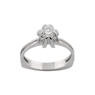 Solitärring aus 750 Weißgold mit Brillant, nachhaltiger second hand Schmuck perfekt aufgearbeitet