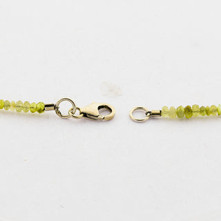 Beryllkette mit 925 Silberverschluß, nachhaltiger second hand Schmuck perfekt aufgearbeitet