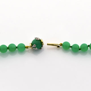 Chrysopraskette mit Schließe aus 585 Gelb- und Weißgold mit Diamantt, nachhaltiger second hand Schmuck perfekt aufgearbeitet
