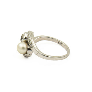 Toi-et-Moi Ring aus 585 Weißgold mit Perle und Diamant, nachhaltiger second hand Schmuck perfekt aufgearbeitet