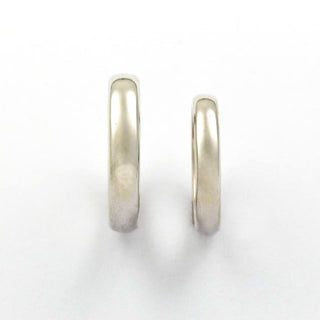 Trauringe aus 750 Weißgold, nachhaltiger second hand Schmuck perfekt aufgearbeitet