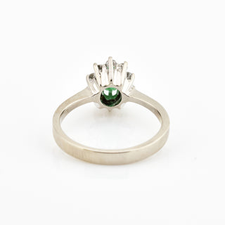 Wempe Smaragdring aus 585 Weißgold mit Brillant, nachhaltiger second hand Schmuck perfekt aufgearbeitet