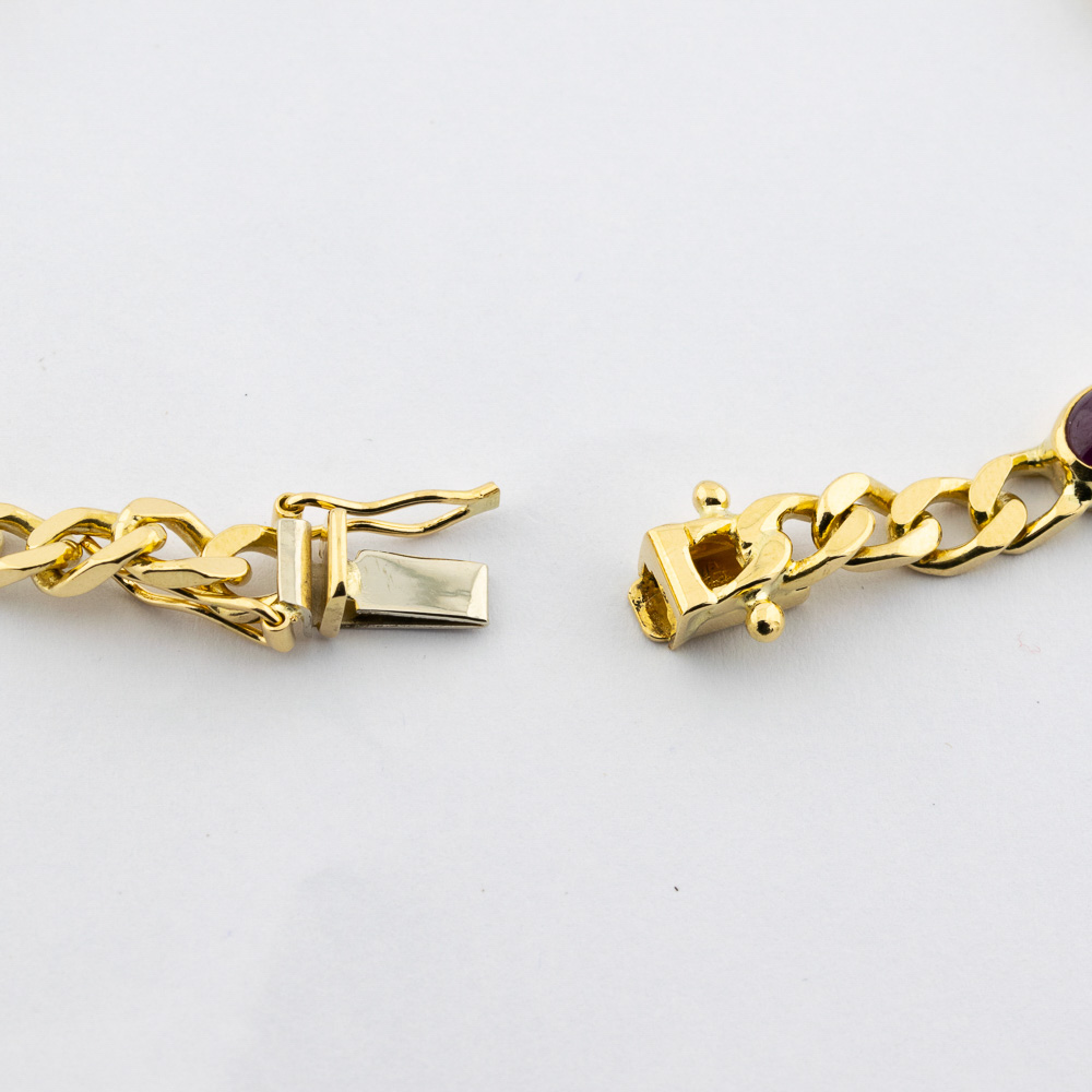 Rubinarmband aus 750 Gelbgold, nachhaltiger second hand Schmuck perfekt aufgearbeitet