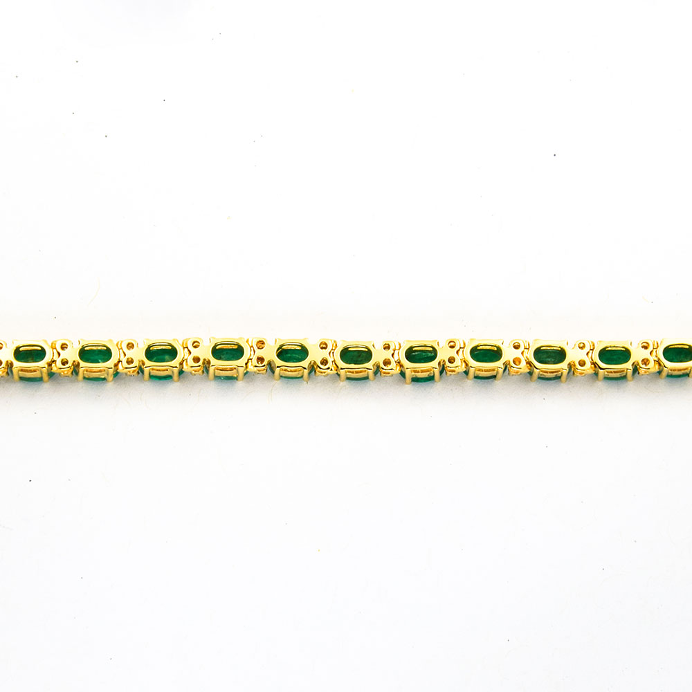 Armband aus 585 Gelbgold mit Smaragd und Brillant, nachhaltiger second hand Schmuck perfekt aufgearbeitet