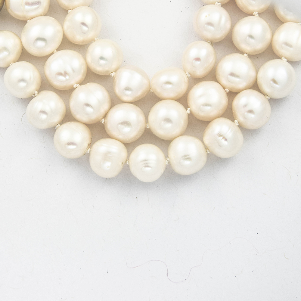 Perlenkette aus 585 Gelbgold mit Perle, nachhaltiger second hand Schmuck perfekt aufgearbeitet