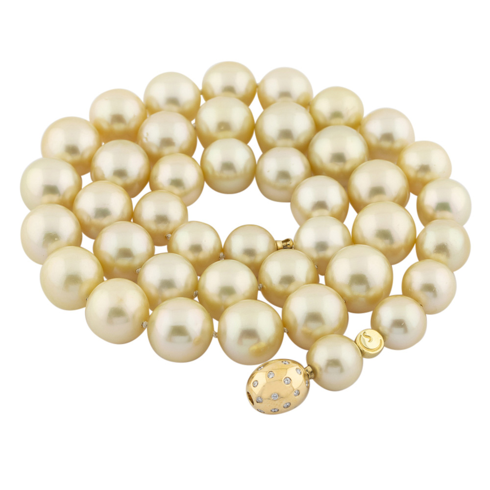 Schoeffel Perlenkette mit Schließe aus 750 Gelbgold mit Brillant, 50 cm, hochwertiger second hand Schmuck perfekt aufgearbeitet