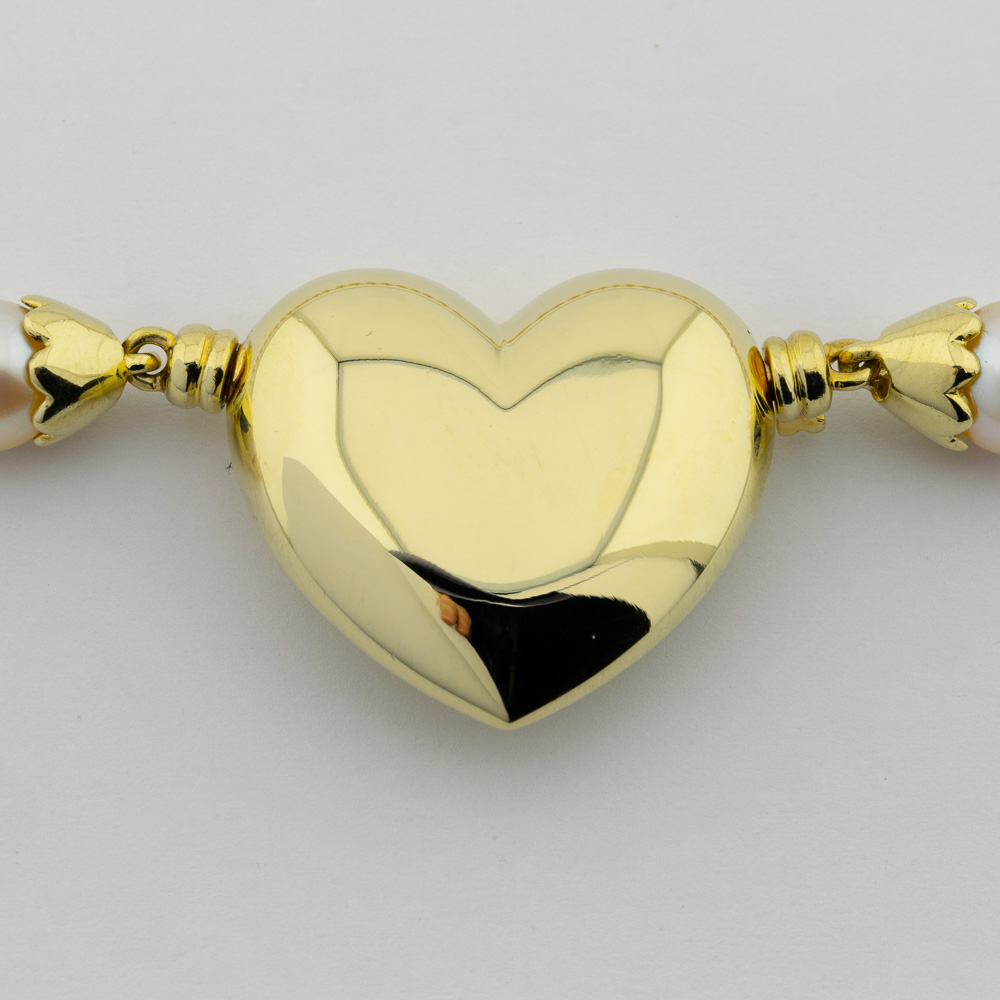 Victor Mayer Perlenkette mit Herzschließe aus 585 Gelbgold, nachhaltiger second hand Schmuck perfekt aufgearbeitet