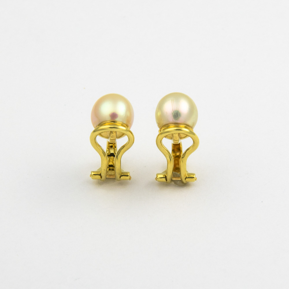 Ohrclips aus 585 Gelbgold mit Perle, nachhaltiger second hand Schmuck perfekt aufgearbeitet
