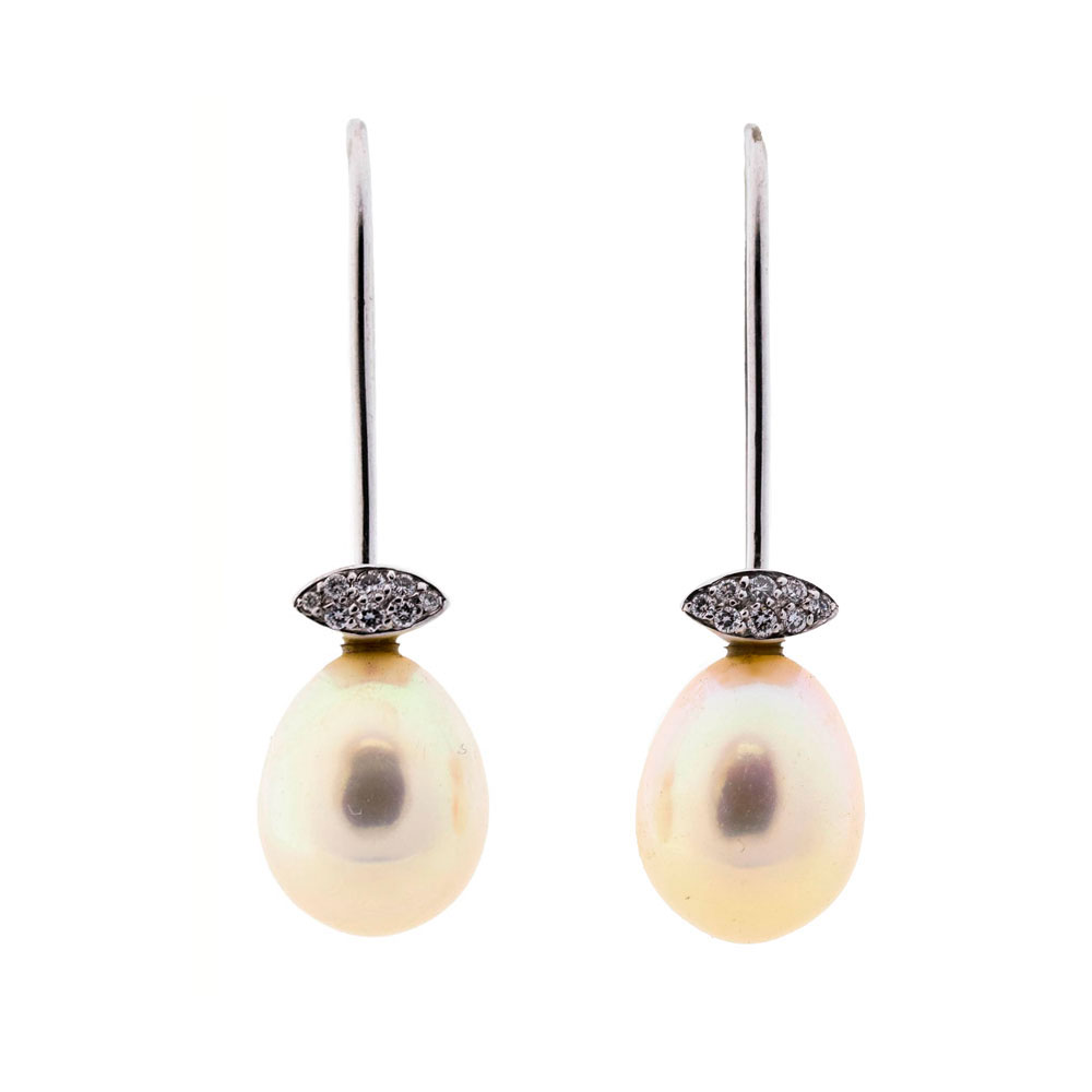 Perlenanhänger aus 750 Weißgold mit Brillant, nachhaltiger second hand Schmuck perfekt aufgearbeitet