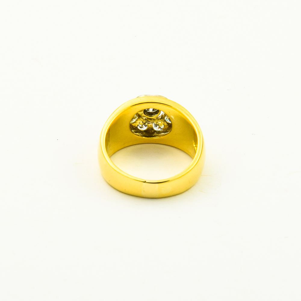 Entourage-Ring aus 750 Gelb- und Weißgold mit Brillant, nachhaltiger second hand Schmuck perfekt aufgearbeitet