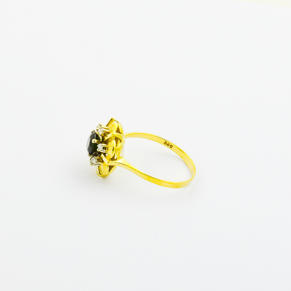 Entourage-Ring aus 585 Gelb- und Weißgold mit Turmalin und Diamant, nachhaltiger second hand Schmuck perfekt aufgearbeitet