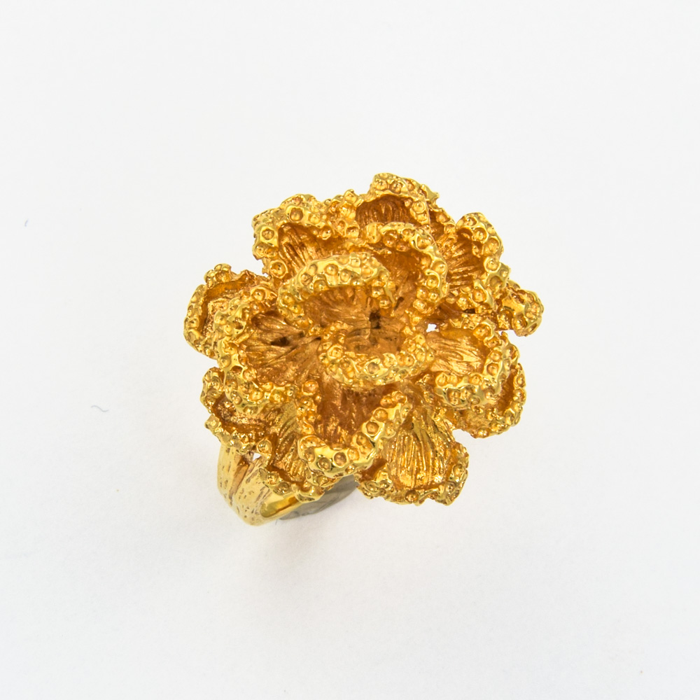 Ring aus 750 Gelbgold, hochwertiger second hand Schmuck perfekt aufgearbeitet