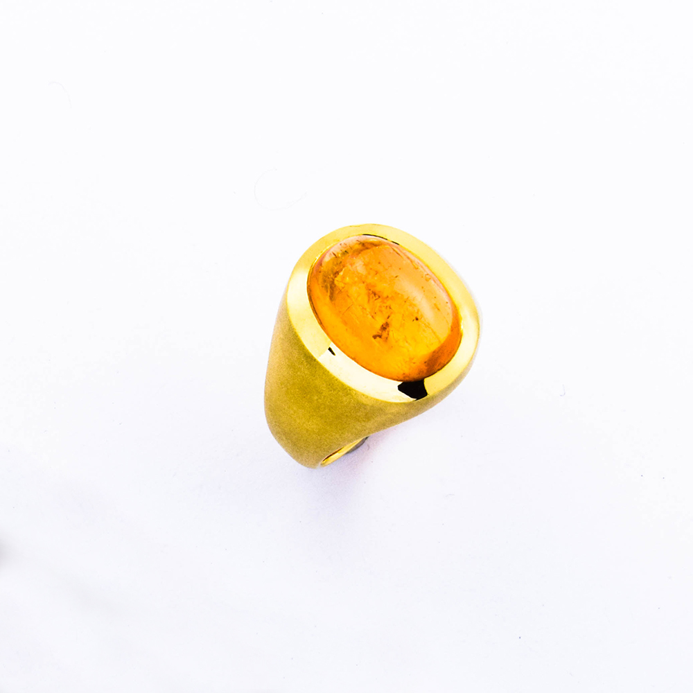 Ring aus 585 Gelbgold mit Topas, nachhaltiger second hand Schmuck perfekt aufgearbeitet
