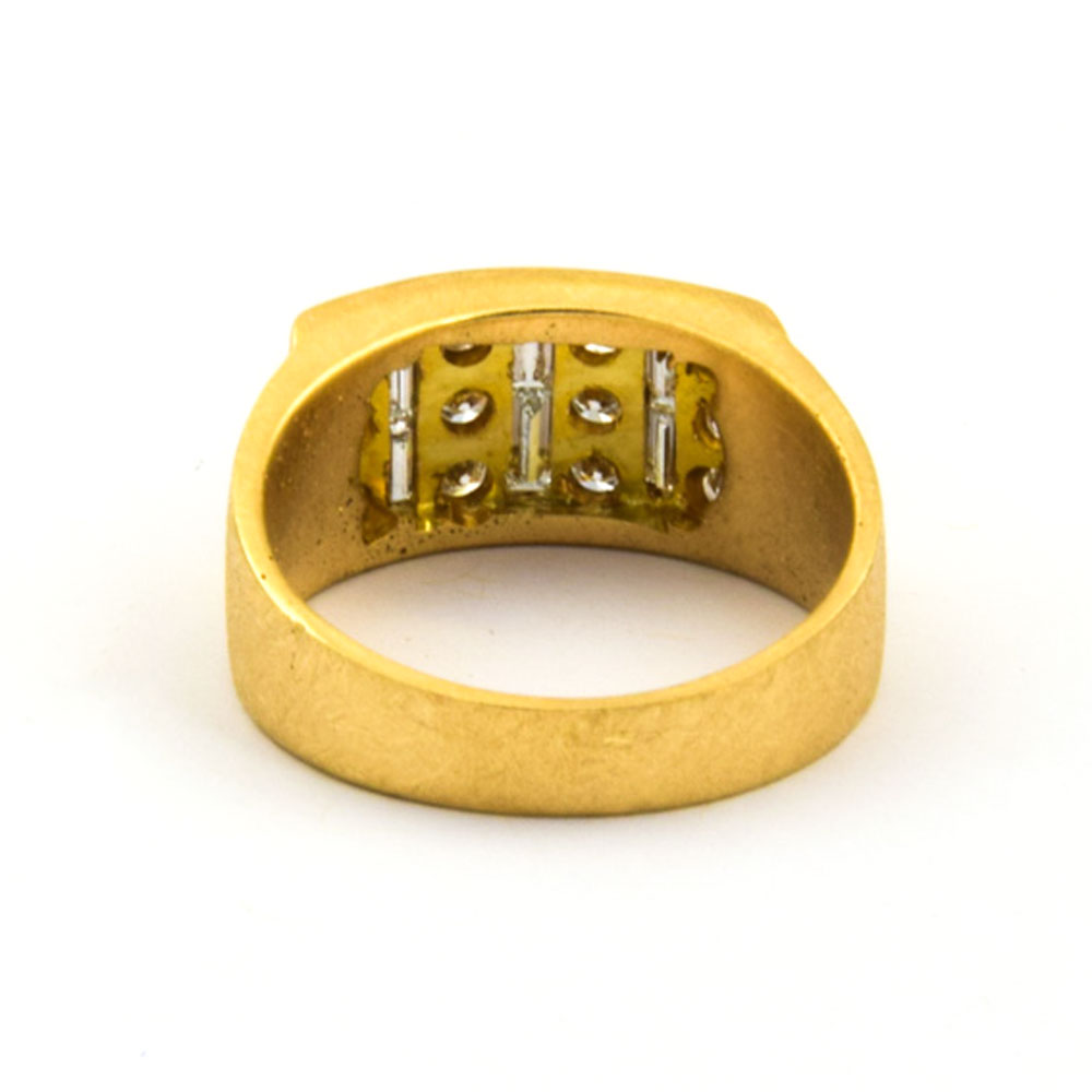 Ring aus 585 Gelbgold mit Diamant und Brillant, nachhaltiger second hand Schmuck perfekt aufgearbeitet