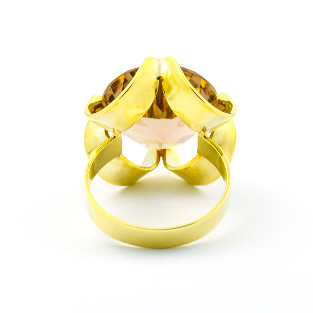 Ring aus 585 Gelbgold mit Rauchquarz, nachhaltiger second hand Schmuck perfekt aufgearbeitet