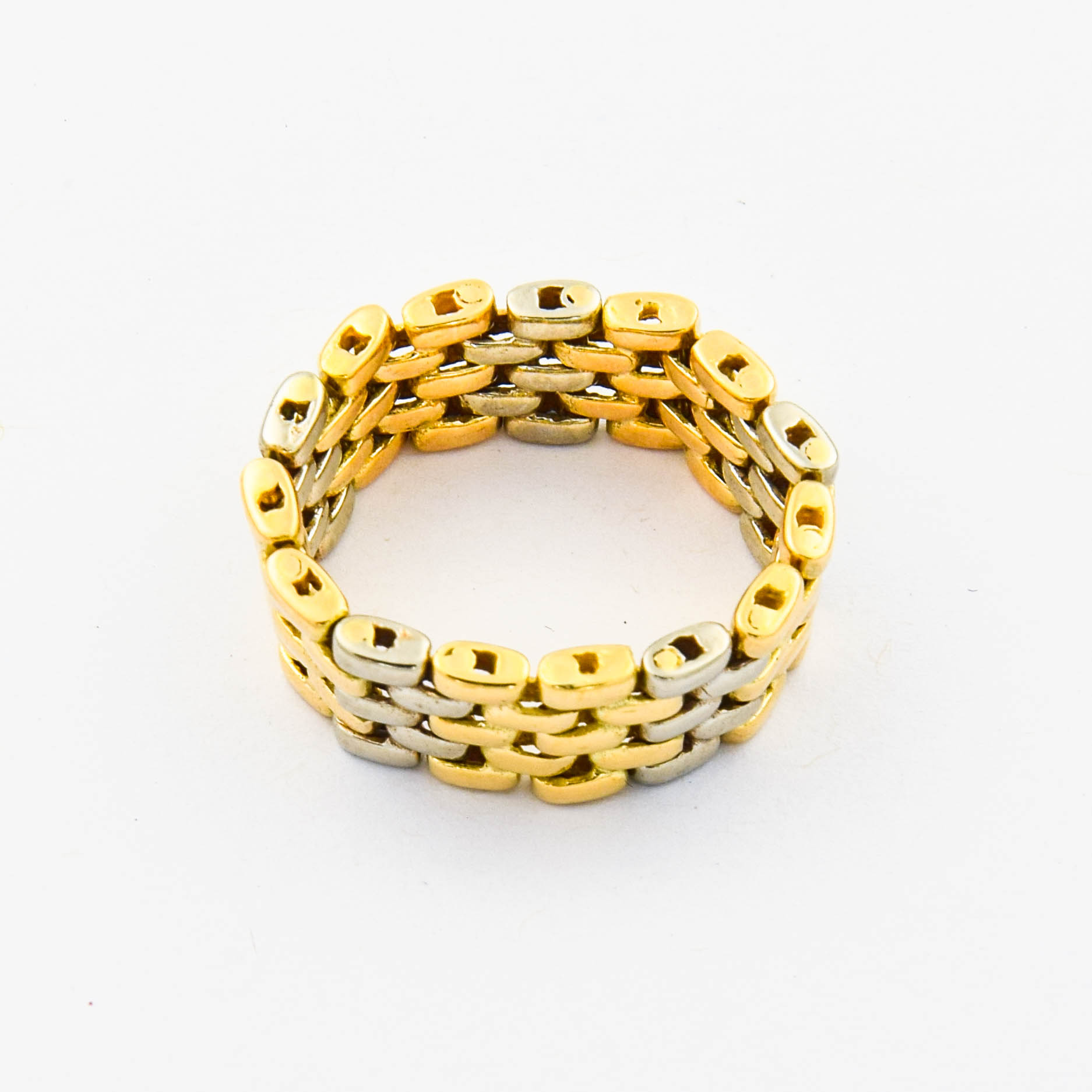 Ring aus 585 Gelb- und Weißgold, nachhaltiger second hand Schmuck perfekt aufgearbeitet