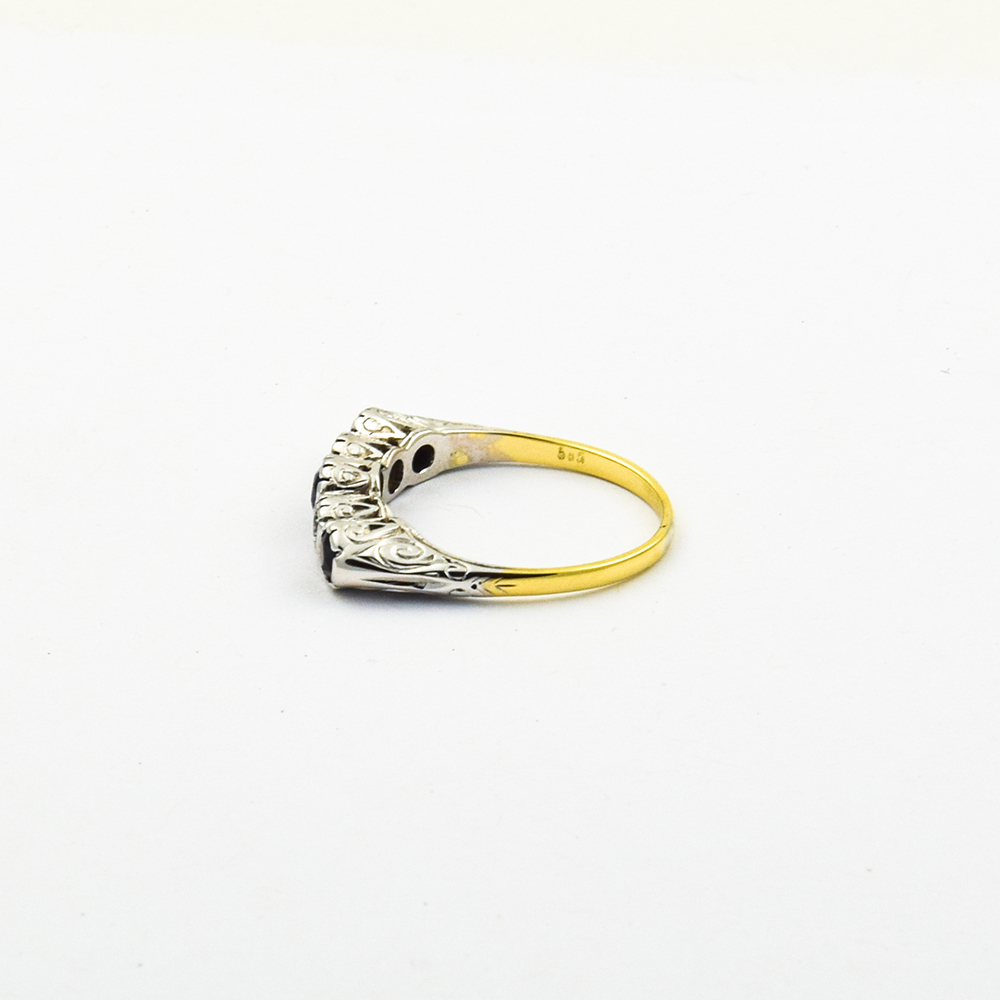Ring aus 585 Gelb- und Weißgold mit Saphir und Brillant, nachhaltiger second hand Schmuck perfekt aufgearbeitet