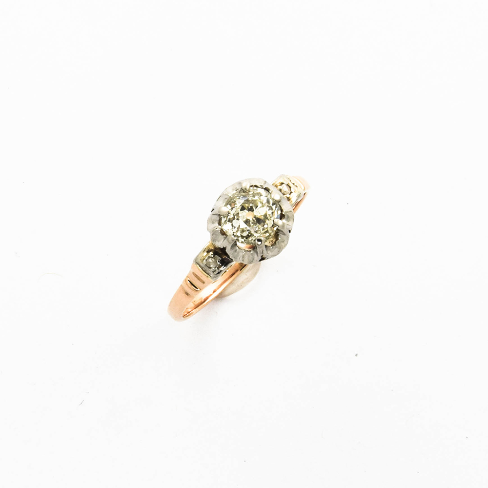 Diamantring aus 750 Rosé- und Weißgold, nachhaltiger second hand Schmuck perfekt aufgearbeitet