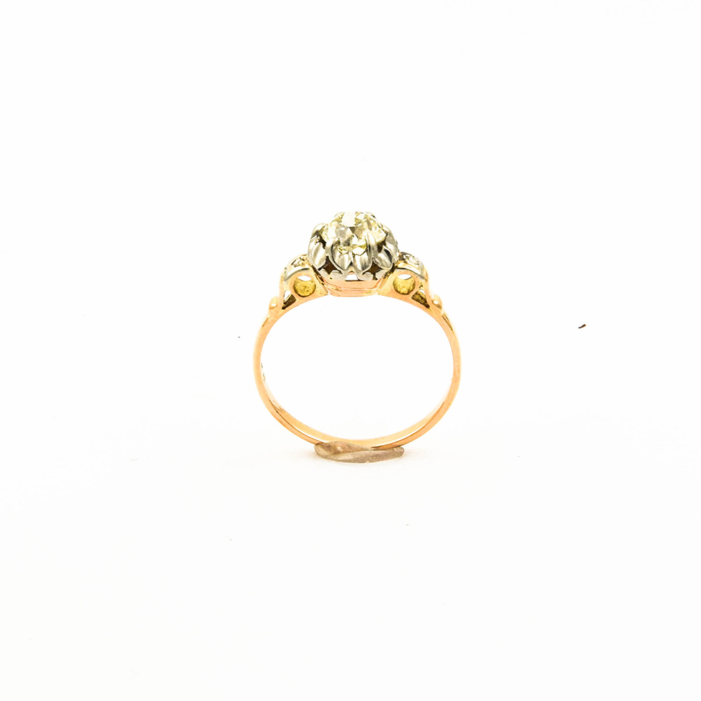 Diamantring aus 750 Rosé- und Weißgold, nachhaltiger second hand Schmuck perfekt aufgearbeitet