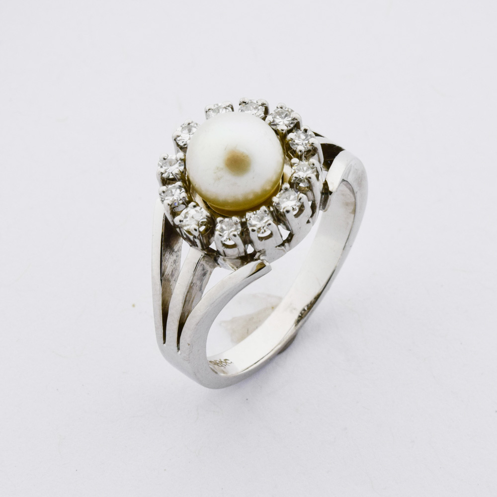 Perlenring aus 585 Weißgold mit Diamant, nachhaltiger second hand Schmuck perfekt aufgearbeitet