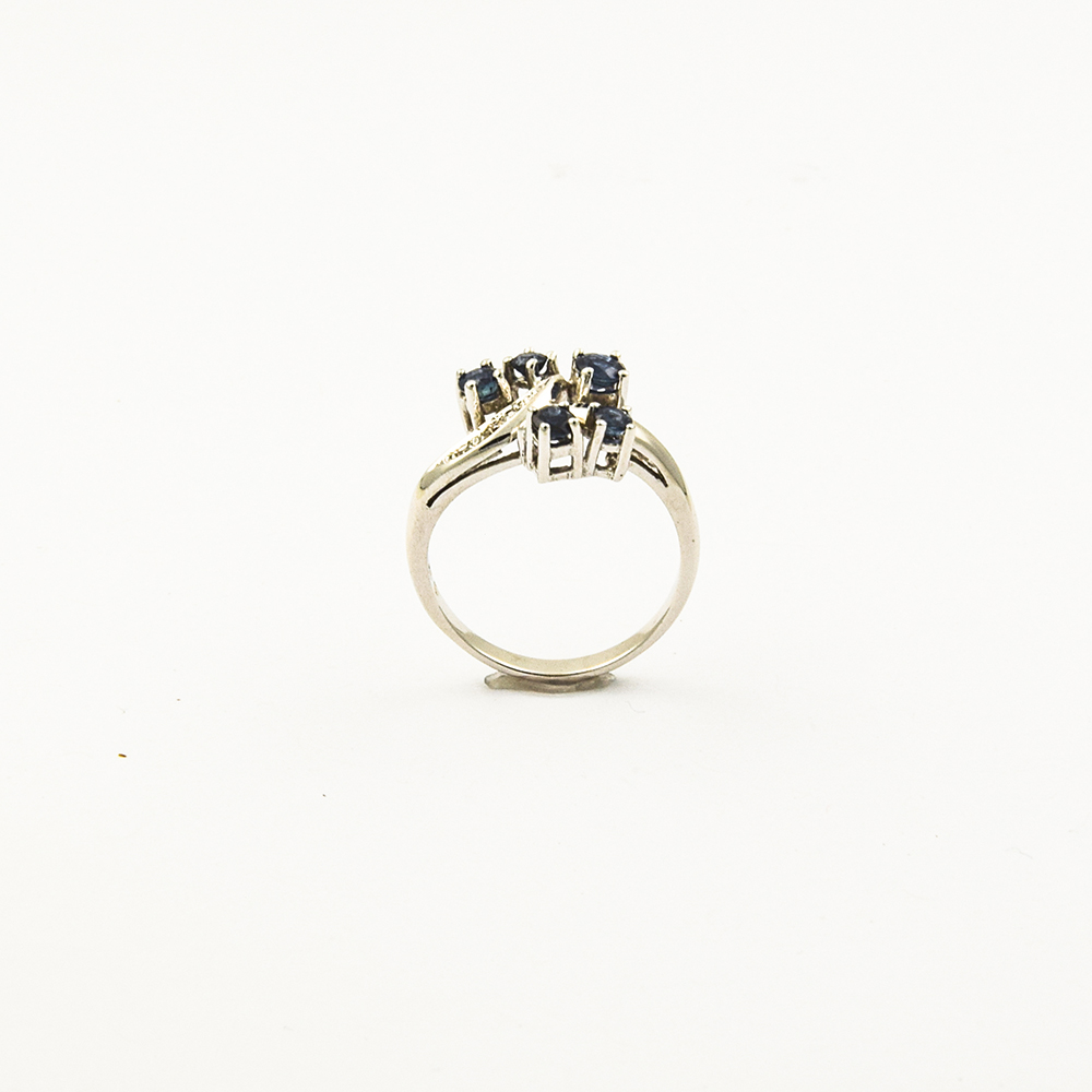Saphirring aus 585 Weißgold mit Diamant, nachhaltiger second hand Schmuck perfekt aufgearbeitet
