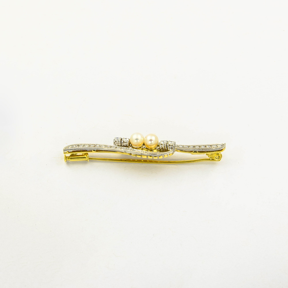 Brosche aus 585 Gelb- und Weißgold/Platin mit Perle, Diamant und Brillant, nachhaltiger second hand Schmuck perfekt aufgearbeitet