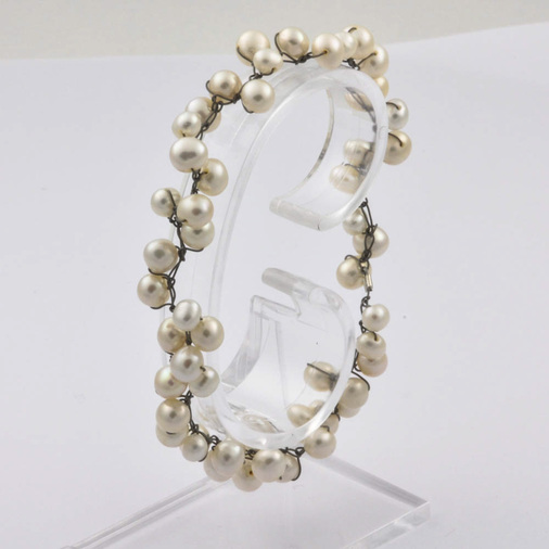 Armband aus Edelstahl mit Perle, hochwertiger second hand Schmuck perfekt aufgearbeitet