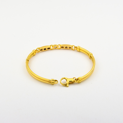 Armband aus 750 Gelbgold mit Diamant, nachhaltiger second hand Schmuck perfekt aufgearbeitet