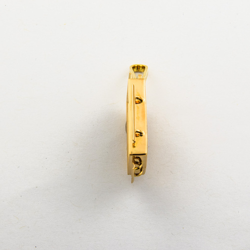 Anhänger Tanne aus 750 Gelbgold mit Achat, nachhaltiger second hand Schmuck perfekt aufgearbeitet