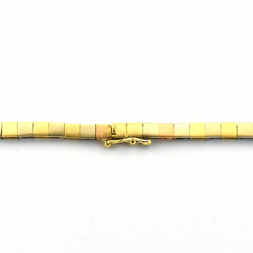 Saphircollier aus 750 Gelb- und Weißgold mit Rubin und Diamant, nachhaltiger second hand Schmuck perfekt aufgearbeitet