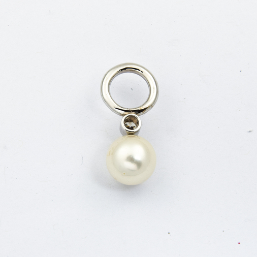 G. Körsgen Anhänger aus 750 Weißgold mit Perle und Brillant, nachhaltiger second hand Schmuck perfekt aufgearbeitet
