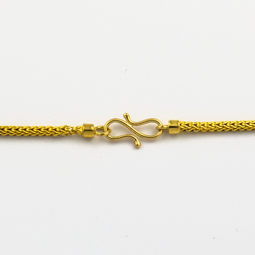 Zopfkette mit Anhänger aus 750 Gelbgold mit Granat und Perle, 43,5 cm, hochwertiger second hand Schmuck perfekt aufgearbeitet