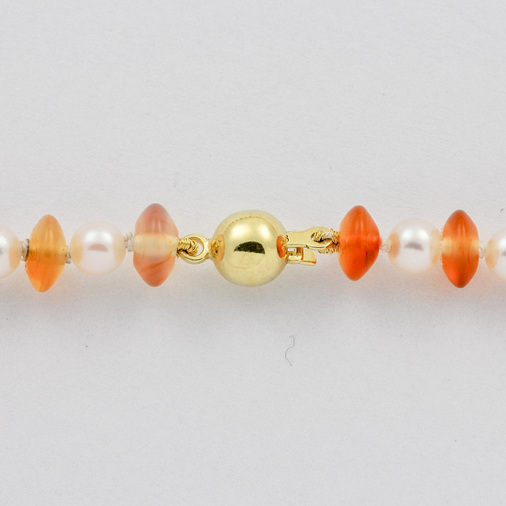 Perlenkette mit Achat und Kugelschließe aus 925 Silber vergoldet, hochwertiger second hand Schmuck perfekt aufgearbeitet