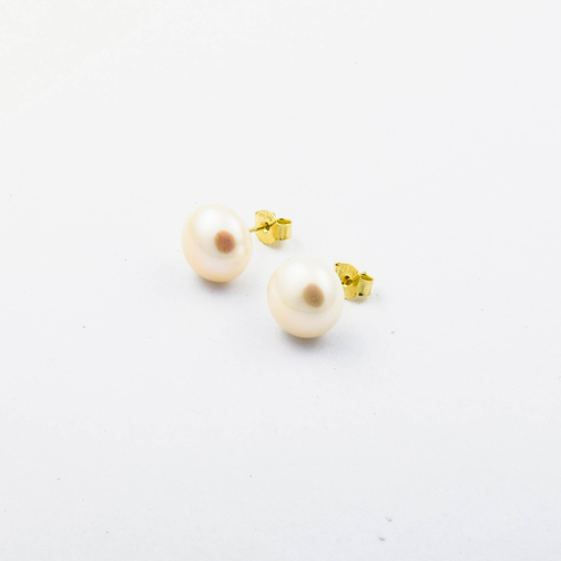 Ohrstecker aus 585 Gelbgold mit Perle, nachhaltiger second hand Schmuck perfekt aufgearbeitet