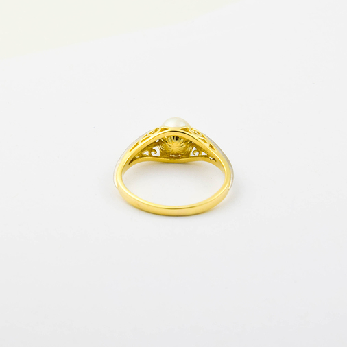 Perlenring aus 585 Gelb- und Weißgold mit Diamant, nachhaltiger second hand Schmuck perfekt aufgearbeitet