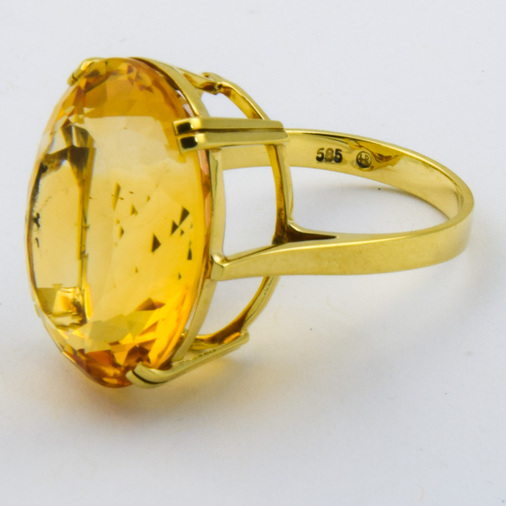 Ring aus 585 Gelbgold mit Citrin, nachhaltiger second hand Schmuck perfekt aufgearbeitet