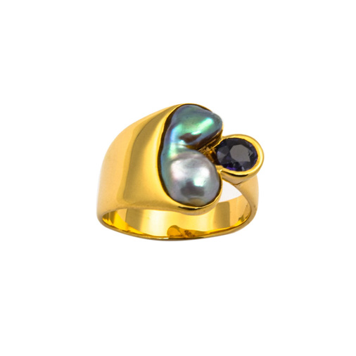 Ring aus 750 Gelbgold mit Perle und Saphir, nachhaltiger second hand Schmuck perfekt aufgearbeitet