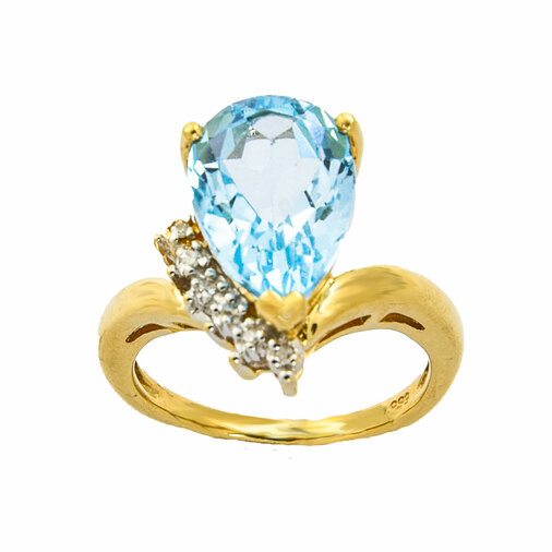 Ring aus 585 Gelbgold mit Topas und Diamant, nachhaltiger second hand Schmuck perfekt aufgearbeitet