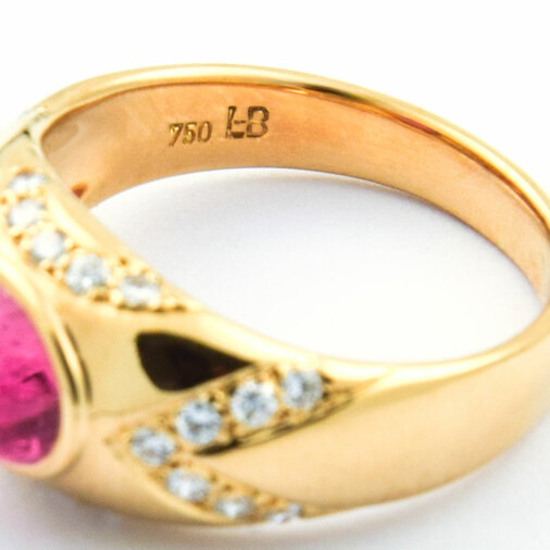 Ring aus 750 Gelbgold mit Turmalin und Brillant, nachhaltiger second hand Schmuck perfekt aufgearbeitet
