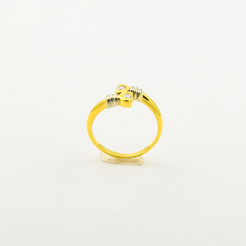 Ring aus 750 Gelb- und Weißgold mit Brillant, nachhaltiger second hand Schmuck perfekt aufgearbeitet