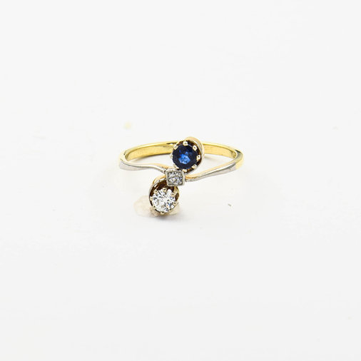 Ring aus 585 Gelb- und Weißgold mit Saphir und Diamant, nachhaltiger second hand Schmuck perfekt aufgearbeitet