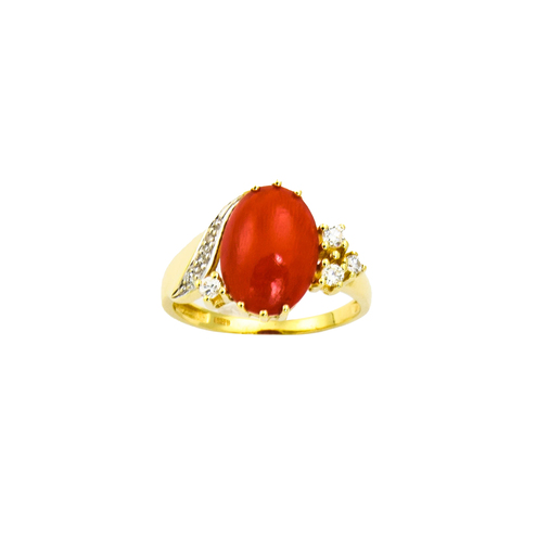 Ring aus 585 Gelb- und Weißgold mit Koralle, Brillant und Diamant, nachhaltiger second hand Schmuck perfekt aufgearbeitet