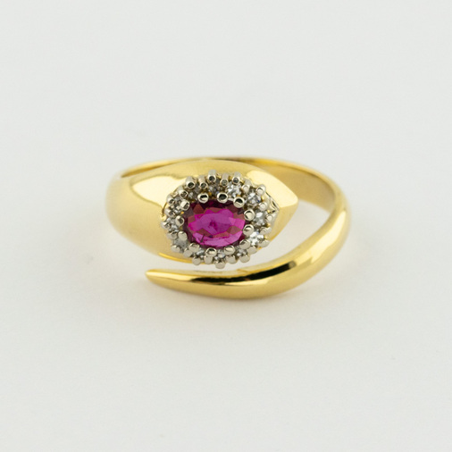 Ring aus 750 Gelb- und Weißgold mit Rubin und Diamant, nachhaltiger second hand Schmuck perfekt aufgearbeitet
