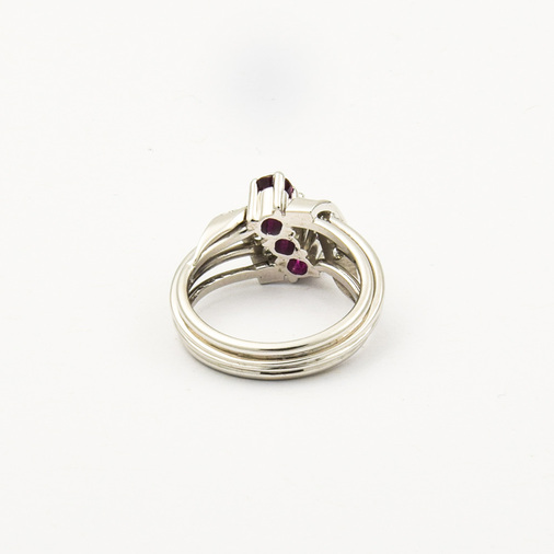 Ring aus 585 Weißgold mit Rubin und Diamant, nachhaltiger second hand Schmuck perfekt aufgearbeitet