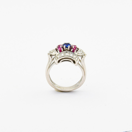 Ring aus 585 Weißgold mit Saphir, Rubin und Diamant, nachhaltiger second hand Schmuck perfekt aufgearbeitet