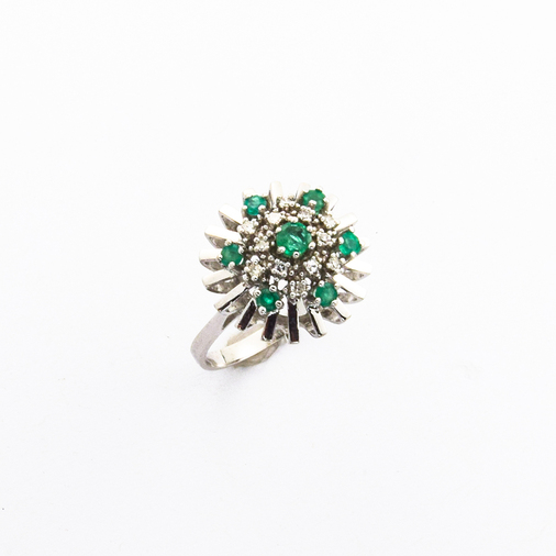 Ring aus 585 Weißgold mit Smaragd und Diamant, nachhaltiger second hand Schmuck perfekt aufgearbeitet