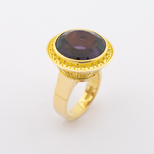Schott Ring aus 750 Gelbgold mit Amethyst, hochwertiger second hand Schmuck perfekt aufgearbeitet
