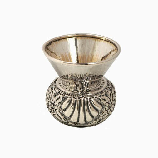 Vase aus 800 Silber, nachhaltiger second hand Schmuck perfekt aufgearbeitet